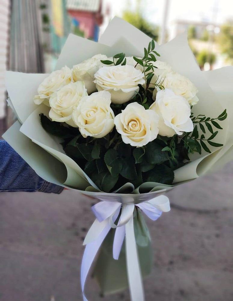 Букет Белые розы Проуд в Подколодновке
