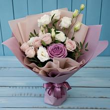 Букет цветов из:  Розы и Лизиантусы в Подколодновке