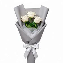 Букет 3 белые розы в Подколодновке