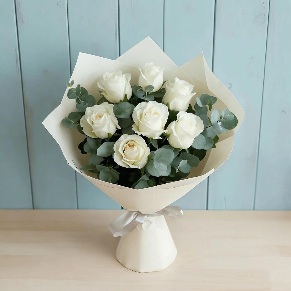 Букет Белые розы в Эвкалипте в Подколодновке