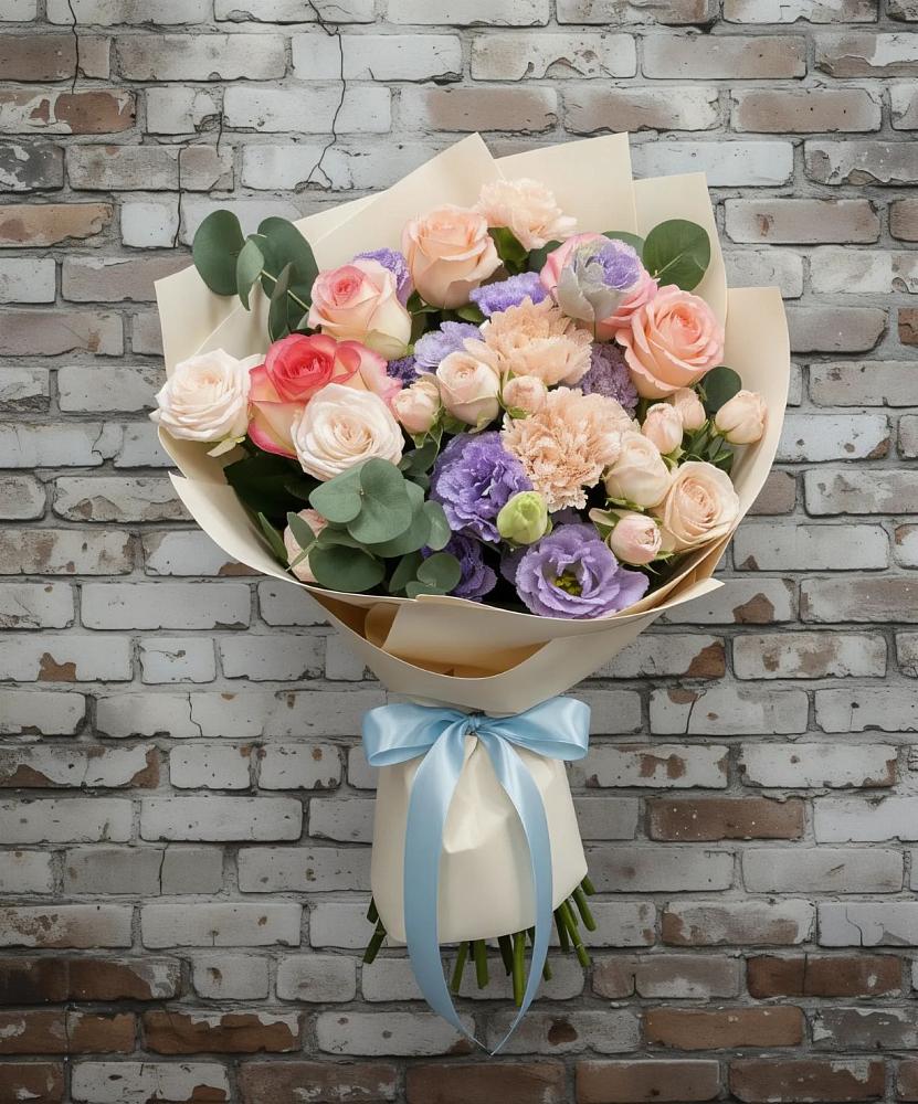 Букет цветов из: Розы, Лизиантусы и Гвоздики в Подколодновке