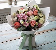 Букет цветов из:  Розы, Лизиантусы и Гвоздики в Подколодновке