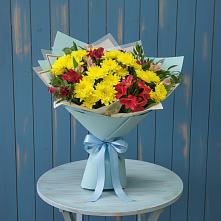Букет цветов из:  Альстромерии и Хризантемы в Подколодновке