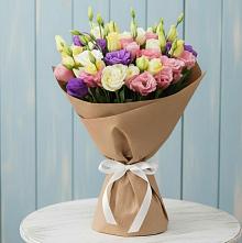 Букет цветов из:  Лизиантусы в Подколодновке
